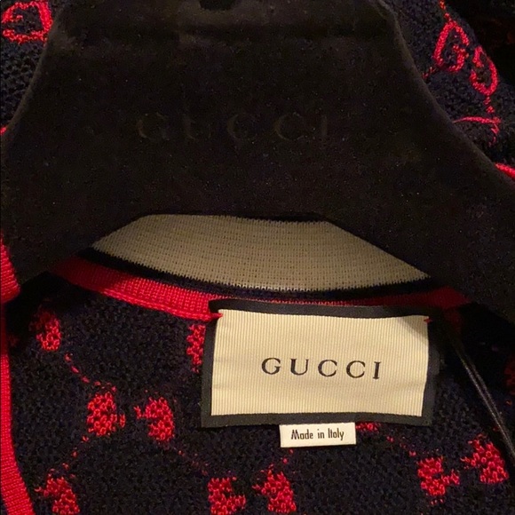 Top - Picture 8 of 11